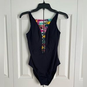 Beautiful 🖤🩷💛💜💙💚